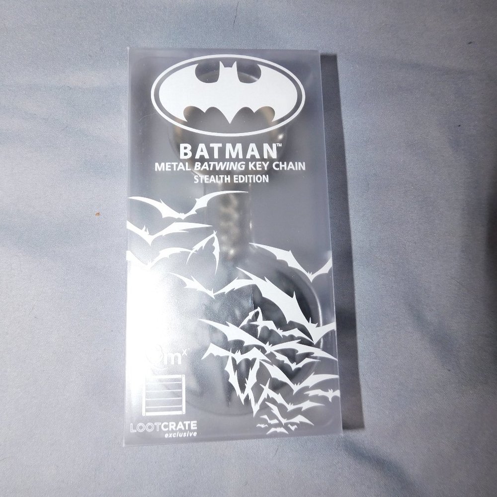 BNIB Batman Metal Batwing Keychain
